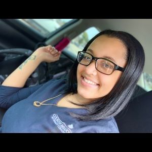 Meet your Posher, Lashae